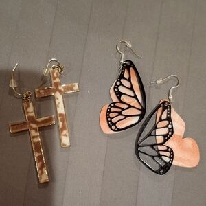 Butterfly and Cross Earrings Set